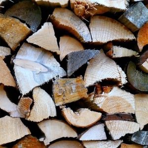 Brennholz nachhaltig aus Wäldern rund um Rosbach